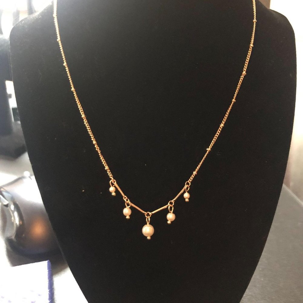 Girls Gold Tone Pearl Necklace 16 in